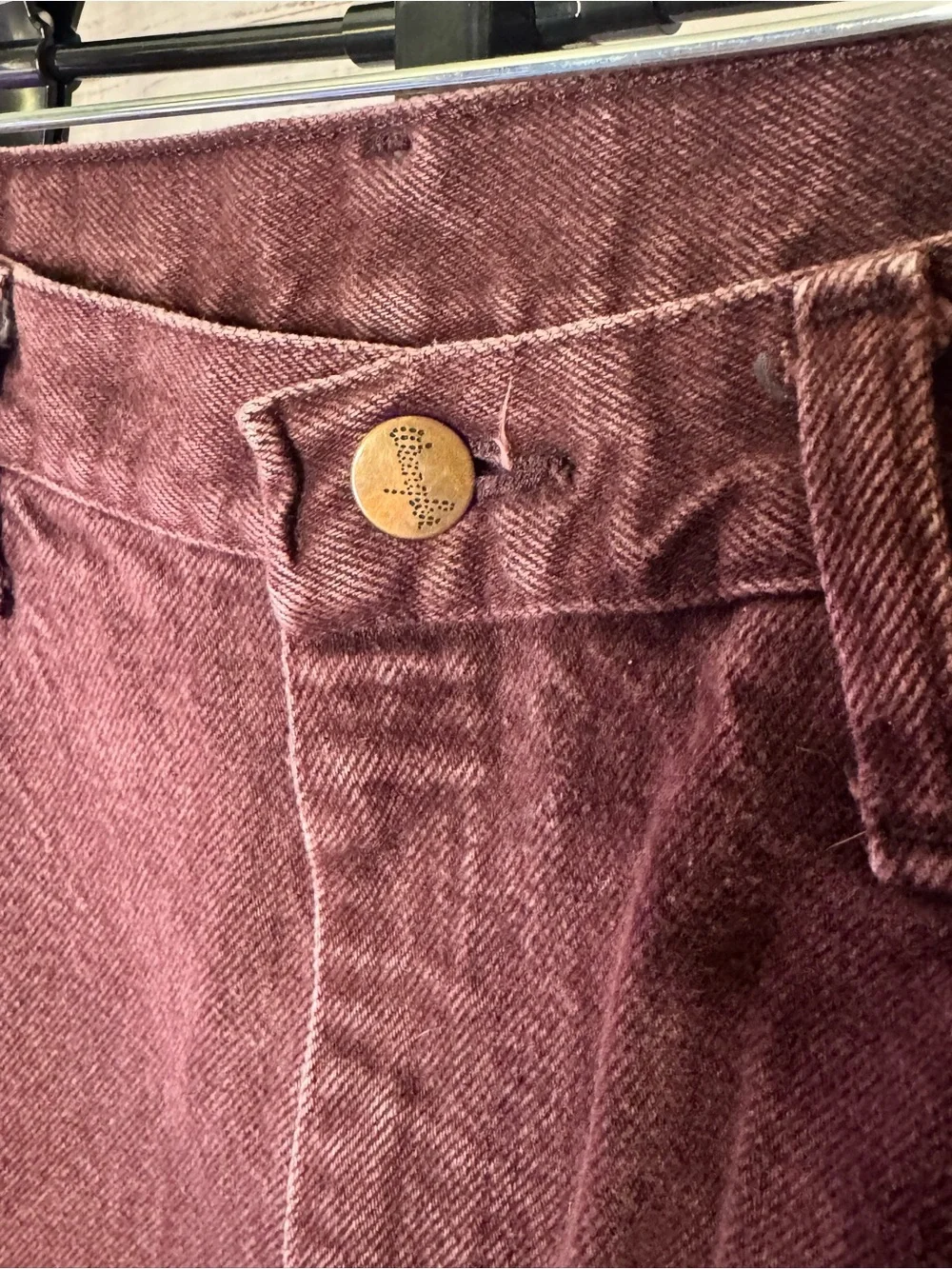 Wrangler 34x34 Men's Classic Straight-Fit Pants Deep Burgundy vintage